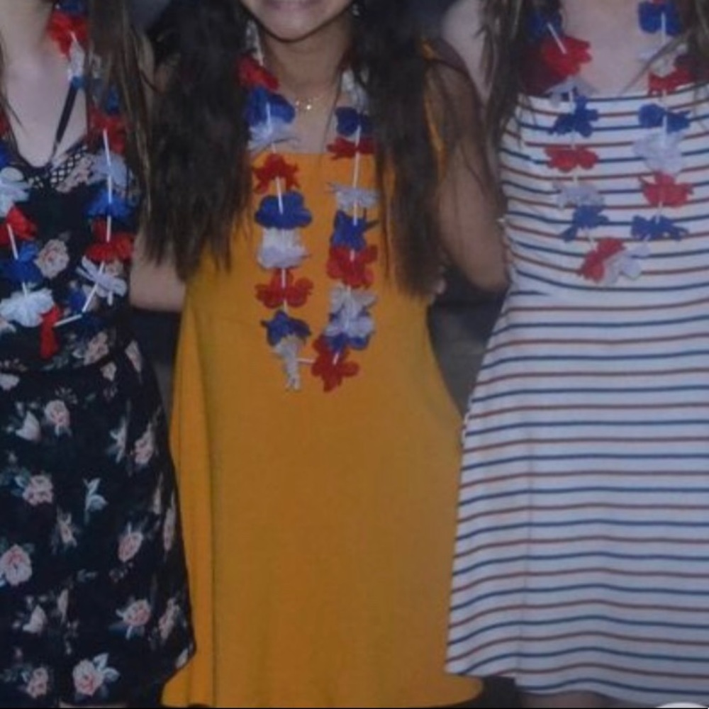 cute flowy dress
